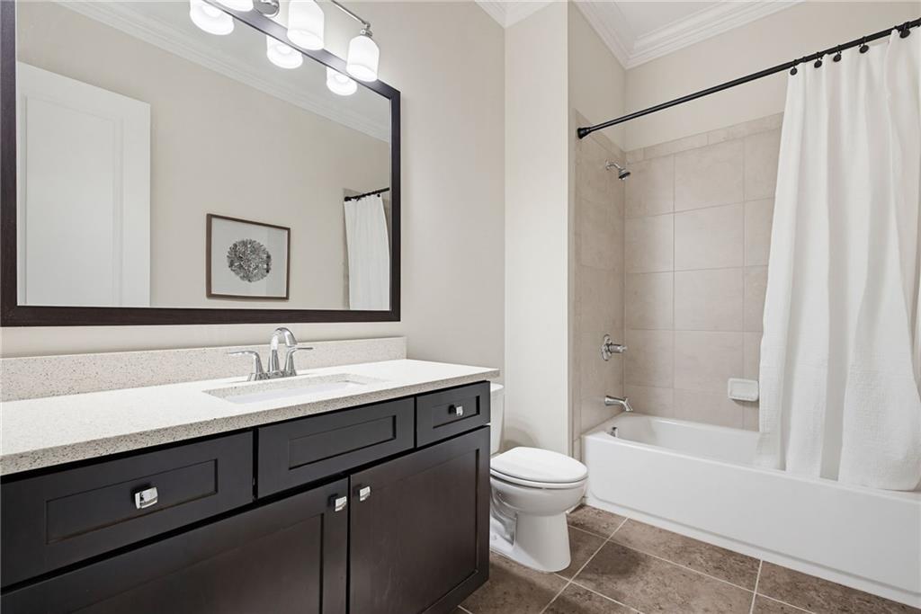 908 South Candler Street Decatur, GA 30030 - Photo 18 of 33