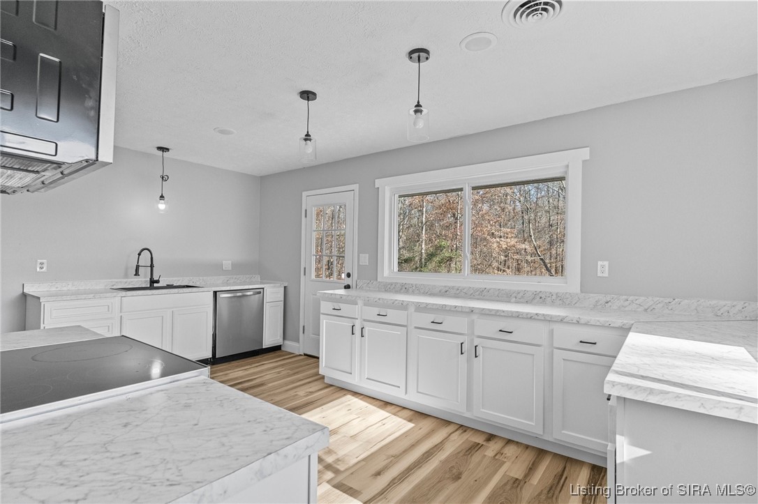 7166 Lake Villa Road Deputy, IN 47230 - Photo 6 of 31