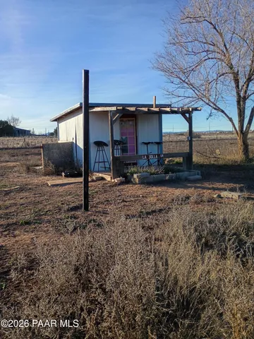 $320,000 | 2050 West Curtis Ranch Road, Paulden, AZ 86334