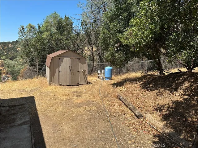 $339,000 | 280 Henderson Drive, Clearlake Oaks, CA 95423