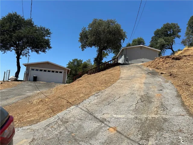 $339,000 | 280 Henderson Drive, Clearlake Oaks, CA 95423