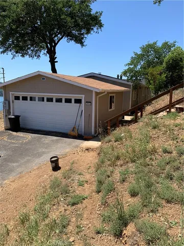 $339,000 | 280 Henderson Drive, Clearlake Oaks, CA 95423