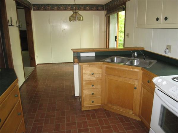 98 Green River Road Colrain, MA 01340 - Photo 12 of 24
