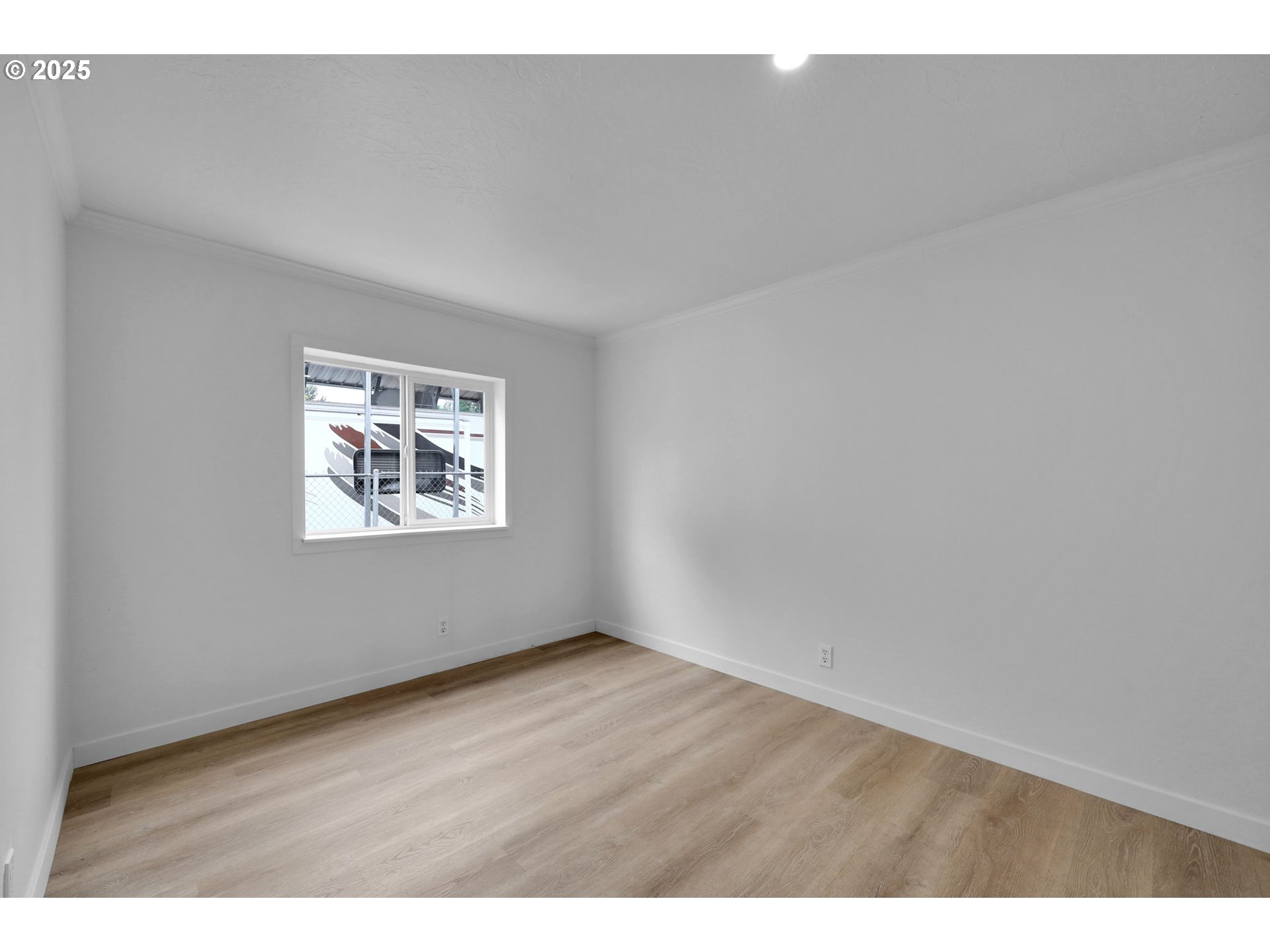 4989 Cone Avenue Eugene, OR 97402 - Photo 13 of 35 Bedroom