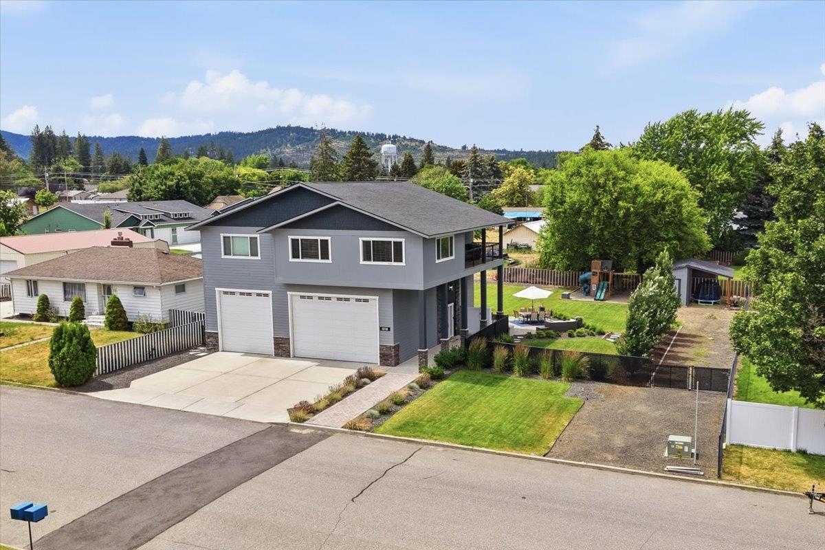 1216 South Wilbur Road Spokane Valley, WA 99206 - Photo 3 of 38 Gallery Image 3