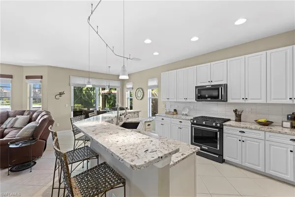 $499,000 | 20010 Eagle Glen Way, Estero, FL 33928
