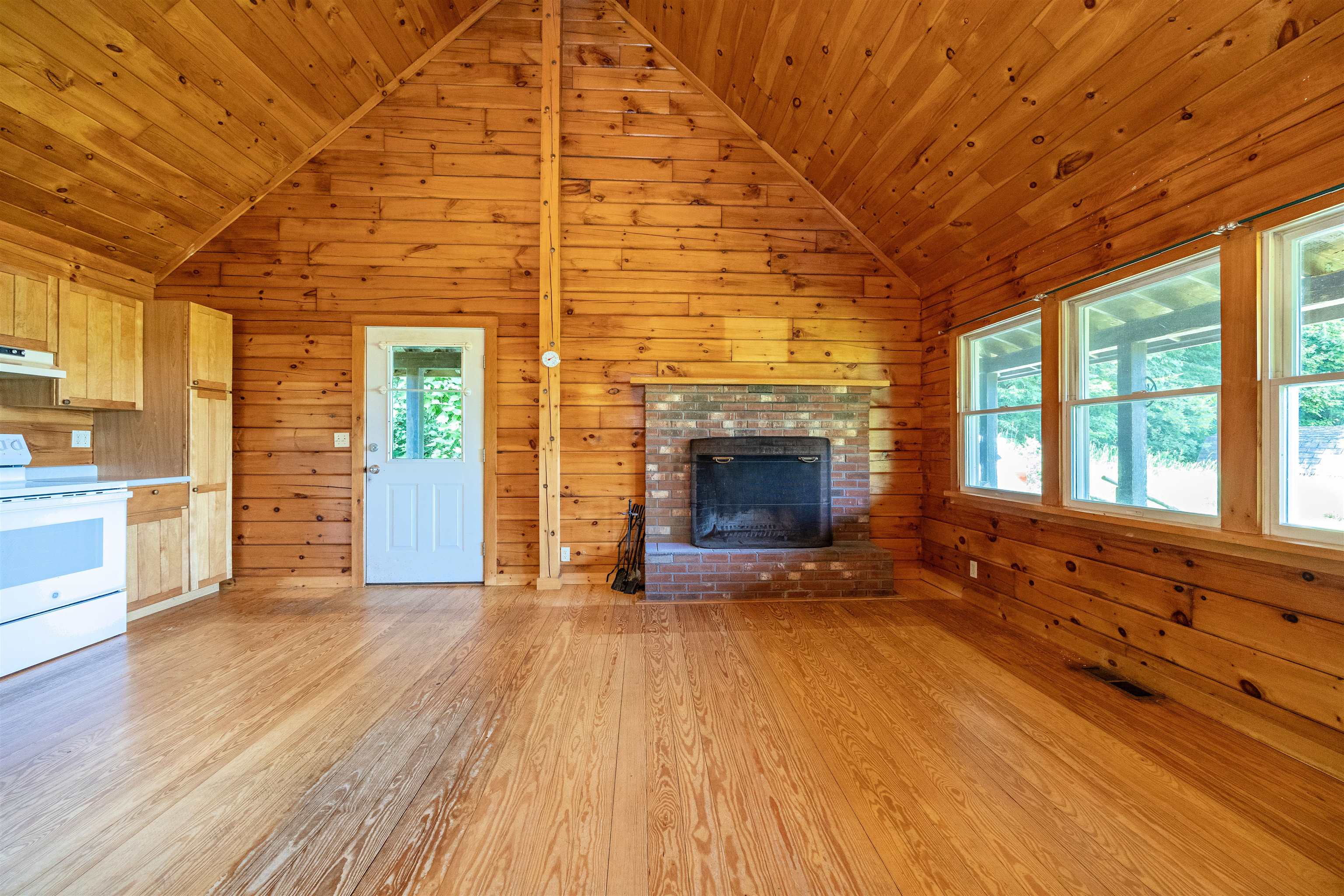 287 Meader Road Ryegate, VT 05042 - Photo 14 of 43