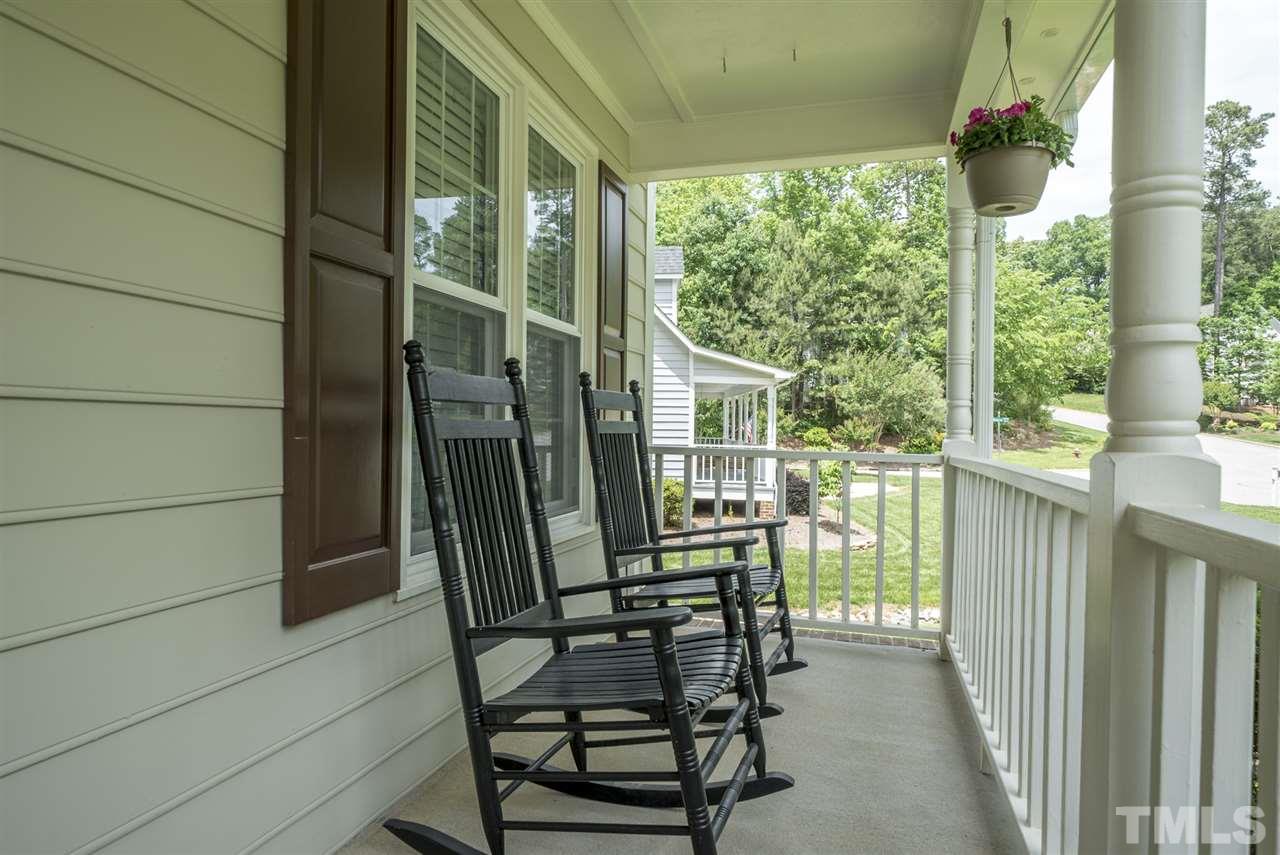 6713 Hammersmith Drive Raleigh, NC 27613 - Photo 3 of 25 Gallery Image 3