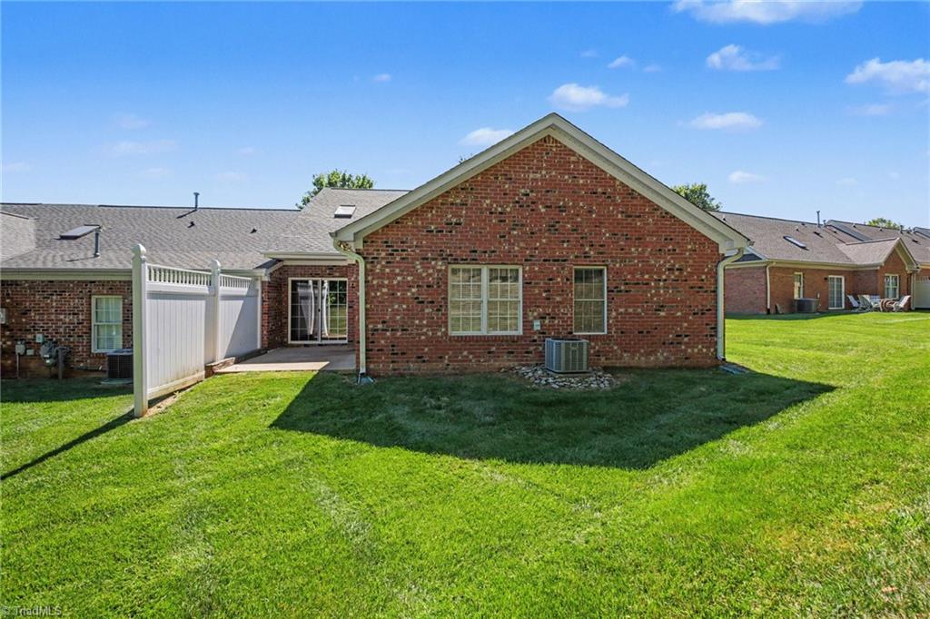 4261 Lumsden Lane High Point, NC 27265 - Photo 25 of 28