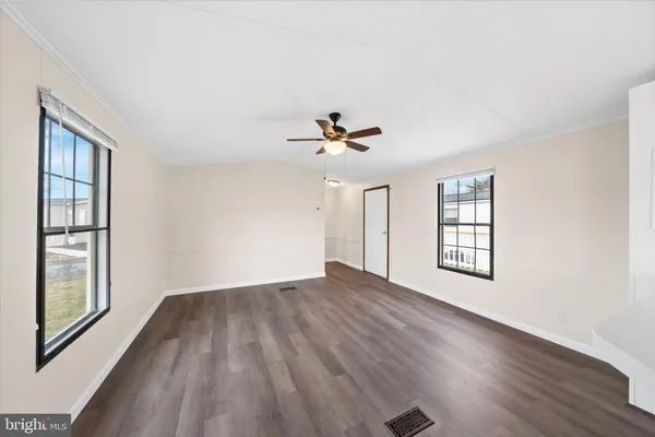 $69,900 | 416 Ranee Loop, Unit 96, Bear, DE 19701