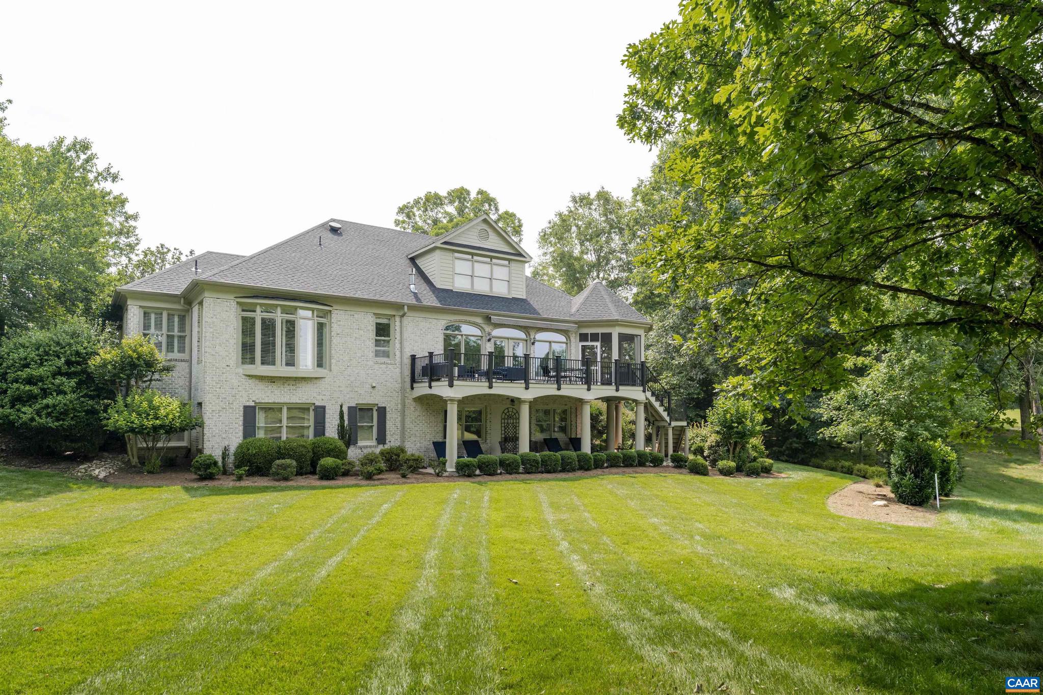 1500 Piper Way Keswick, VA 22947 - Photo 3 of 57