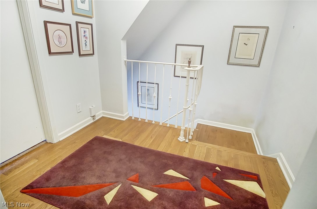 2416 Chatham Road Akron, OH 44313 - Photo 22 of 35