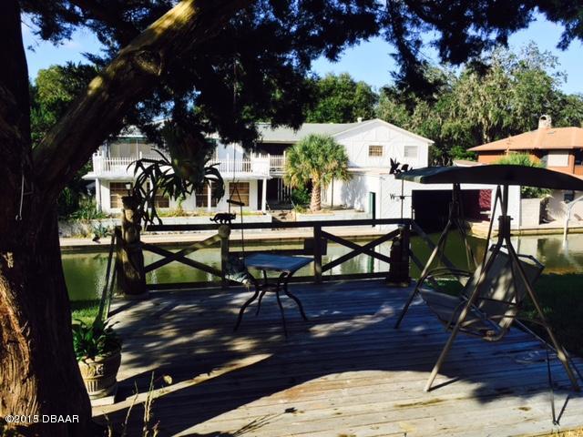 137 Flamingo Road Edgewater, FL 32141 - Photo 29 of 37 Deck to BBQ!
