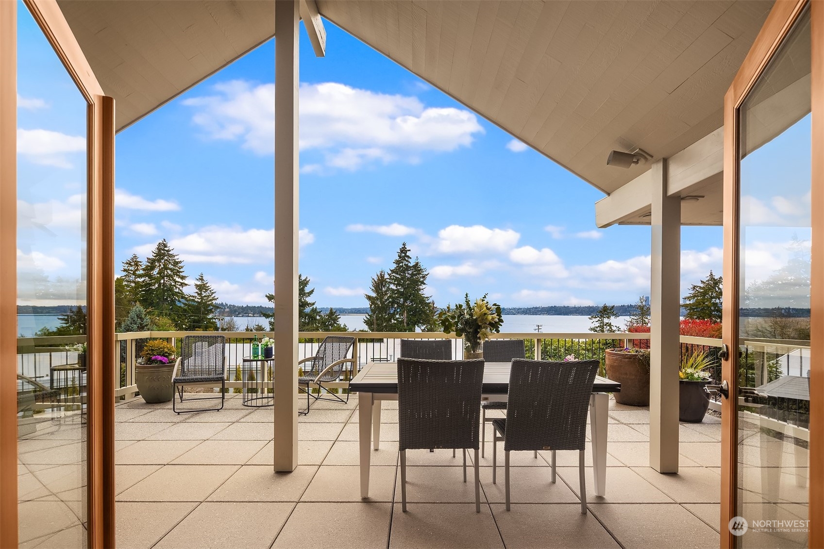 8457 Midland Road Medina, WA 98039 - Photo 3 of 40 a view of dining room with furniture