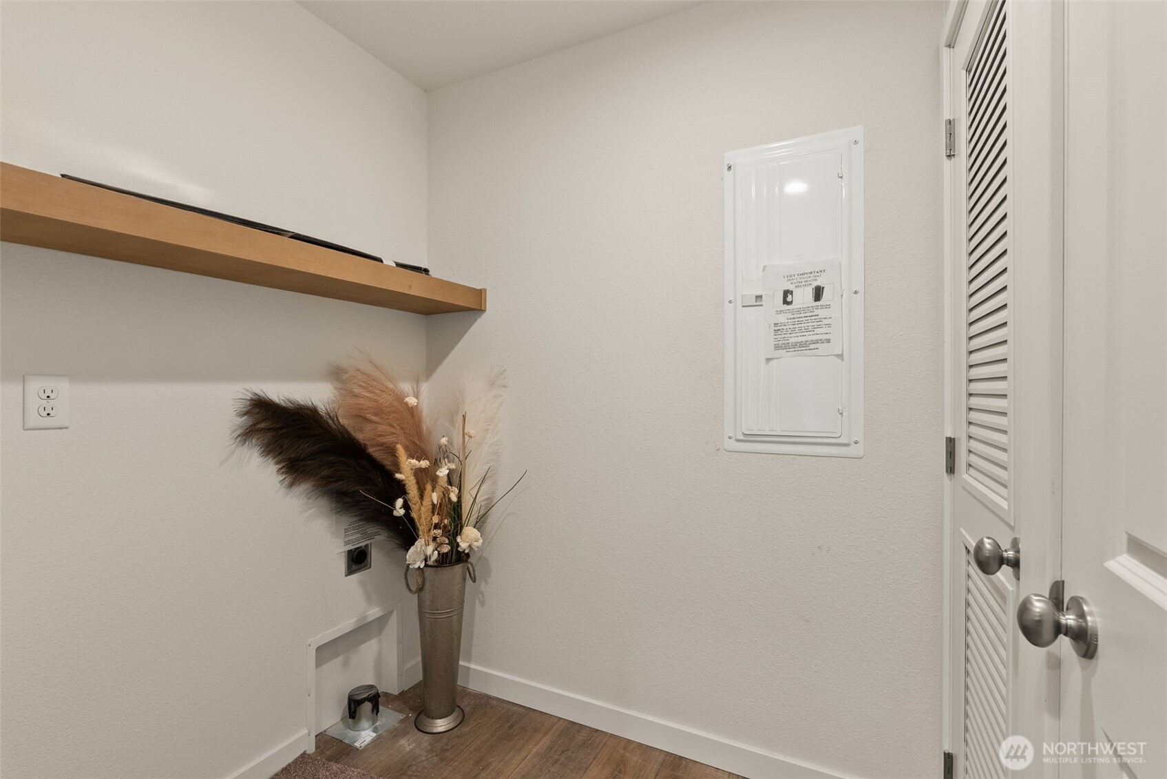 1243 Southwest Elzina Street Chehalis, WA 98532 - Photo 21 of 30 a view of small space