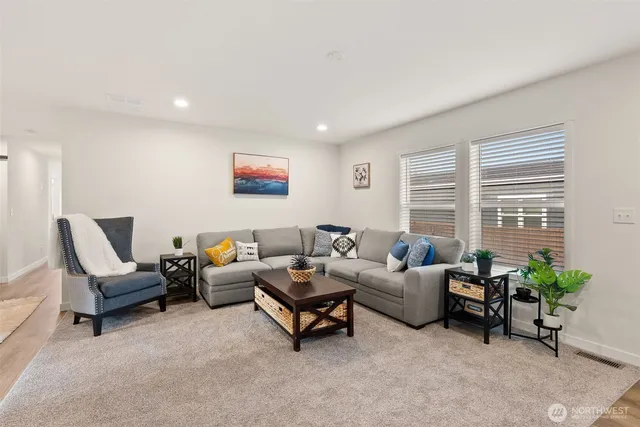 $345,000 | 1243 Southwest Elzina Street, Chehalis, WA 98532