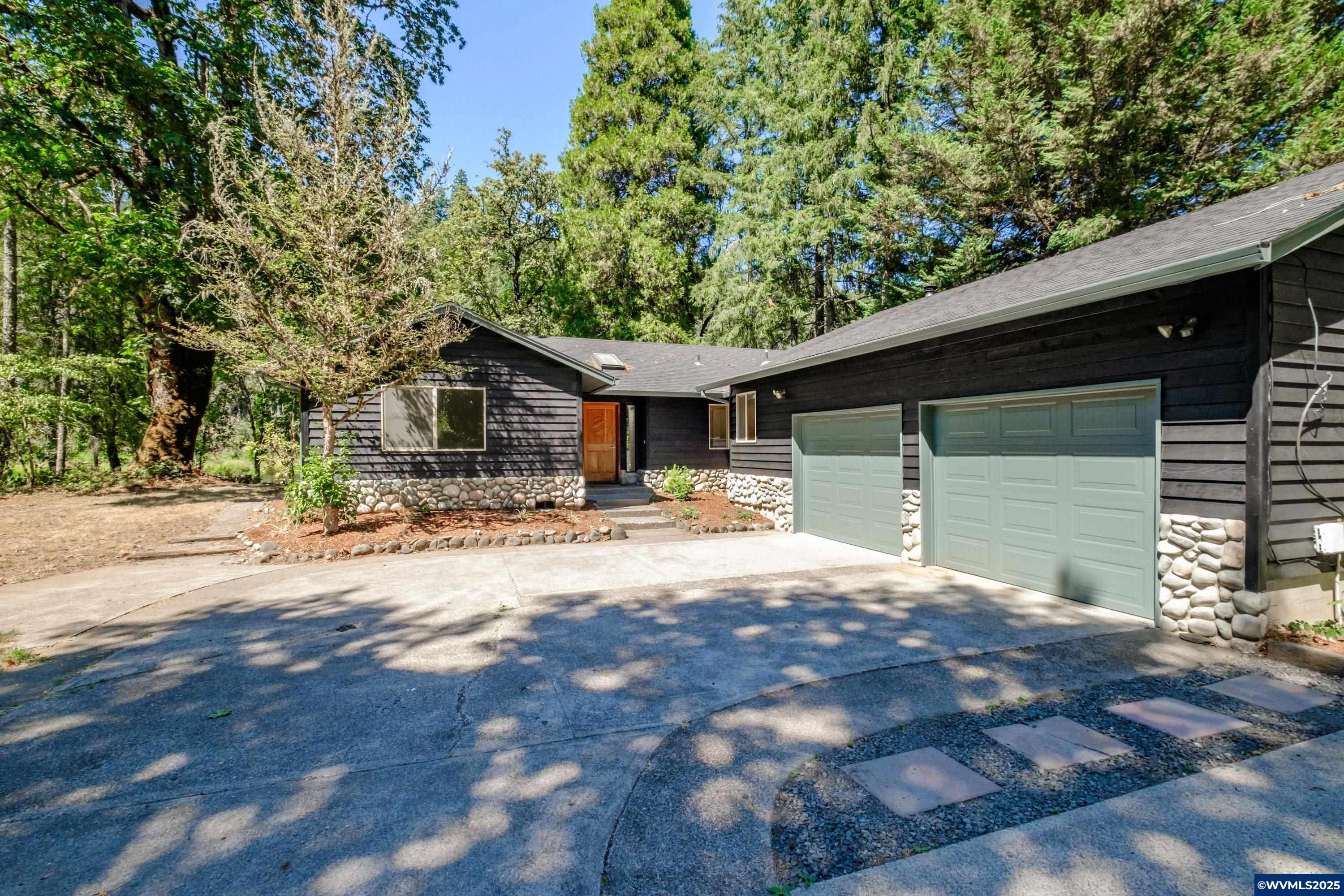 45849 River Loop Lyons, OR 97358 - Photo 15 of 44 Gallery Image 15