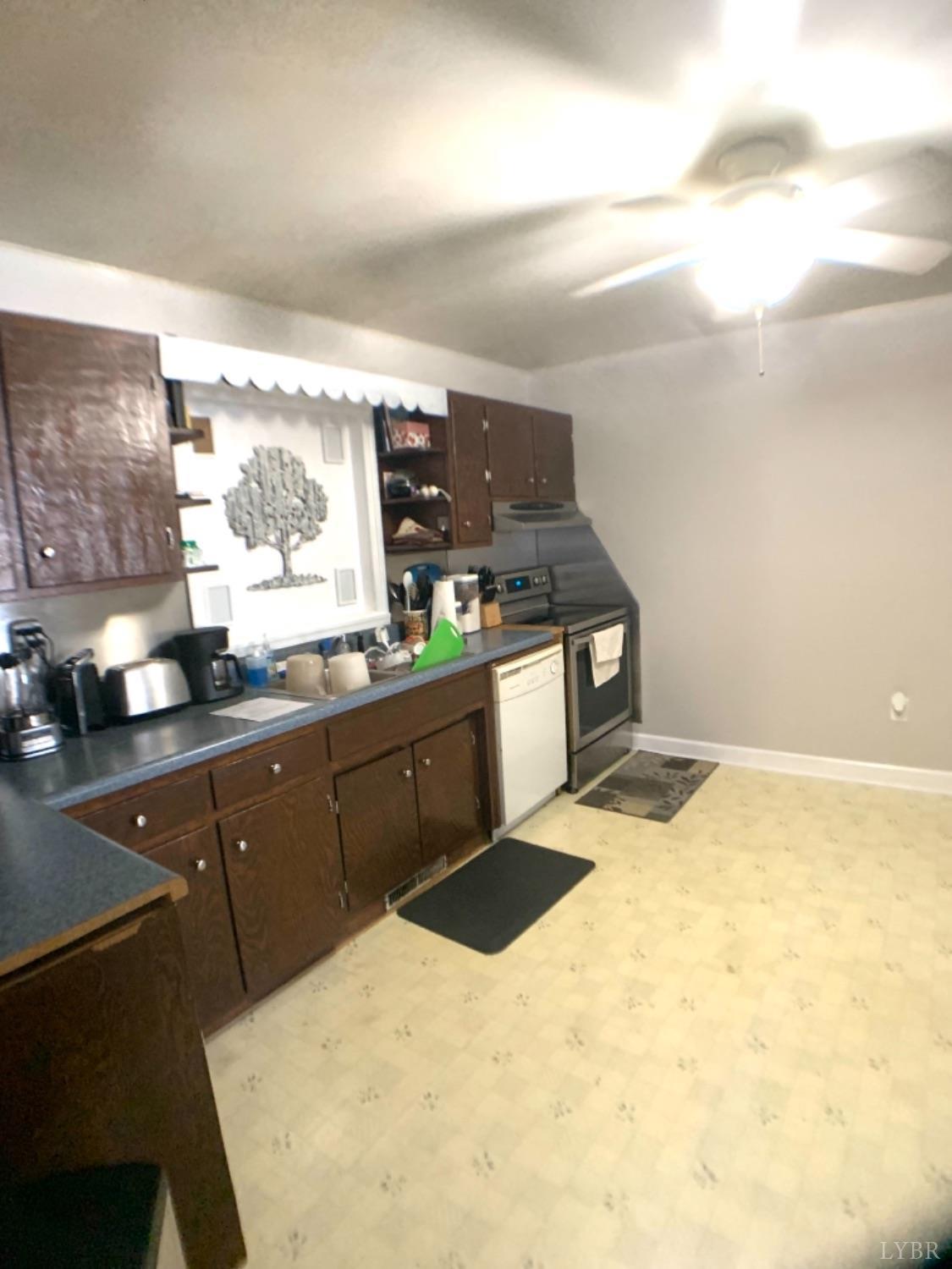 336 Mount Herman Road Lynch Station, VA 24571 - Photo 12 of 26 Gallery Image 12