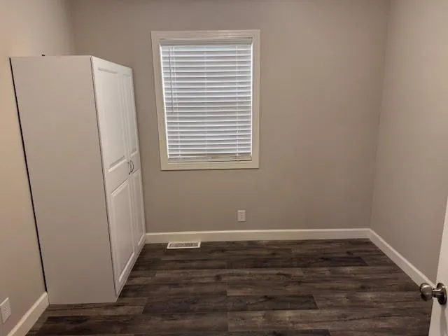 $299,900 | 709 North 74th Terrace, Kansas City, KS 66112