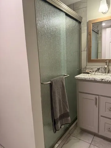 $299,900 | 709 North 74th Terrace, Kansas City, KS 66112