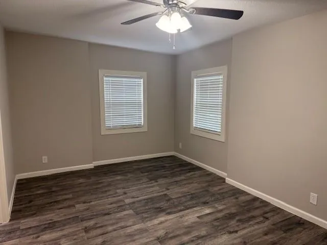 $299,900 | 709 North 74th Terrace, Kansas City, KS 66112