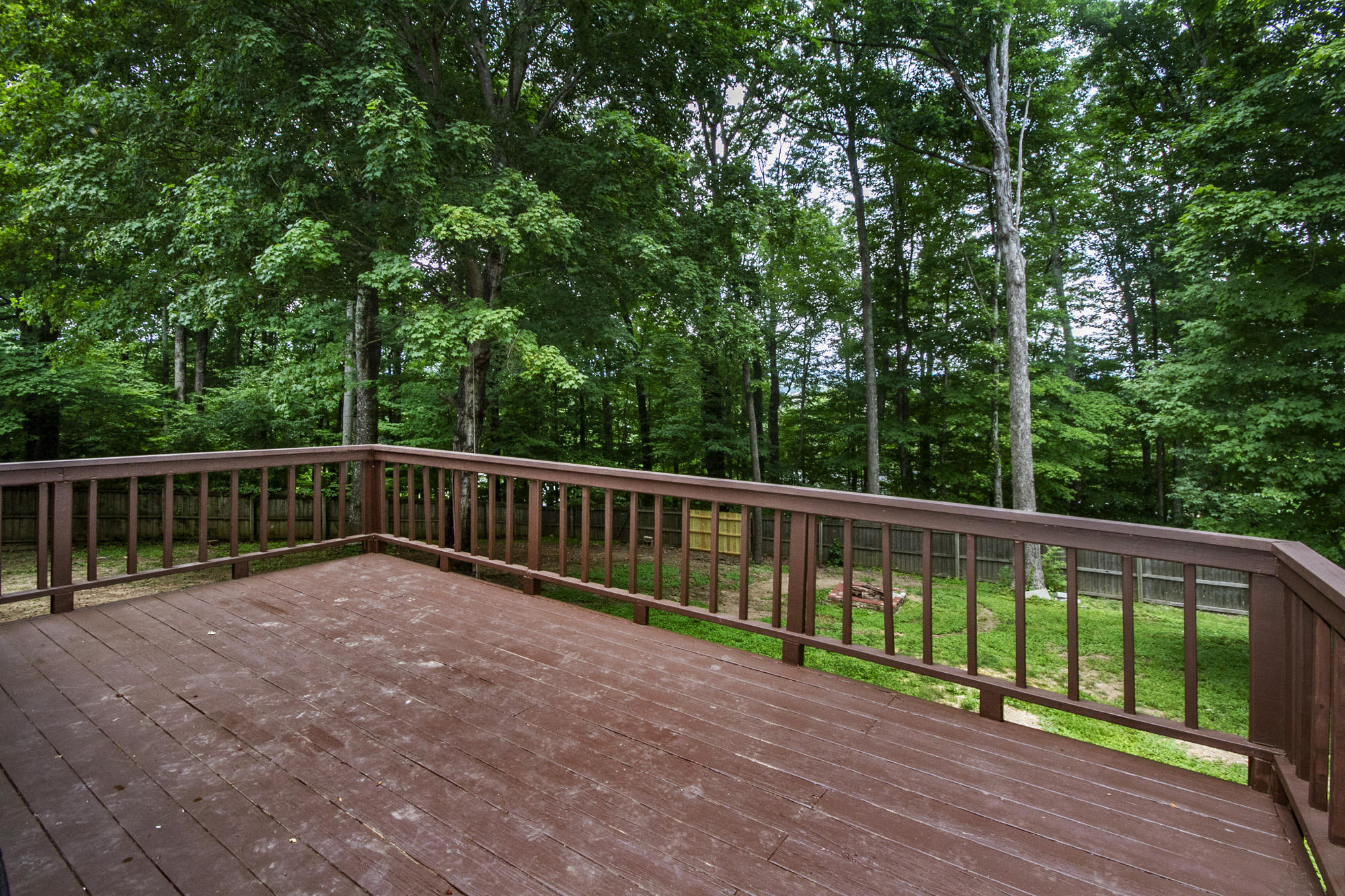 105 Hendrix Drive Oak Ridge, TN 37830 - Photo 34 of 38 Deck 1