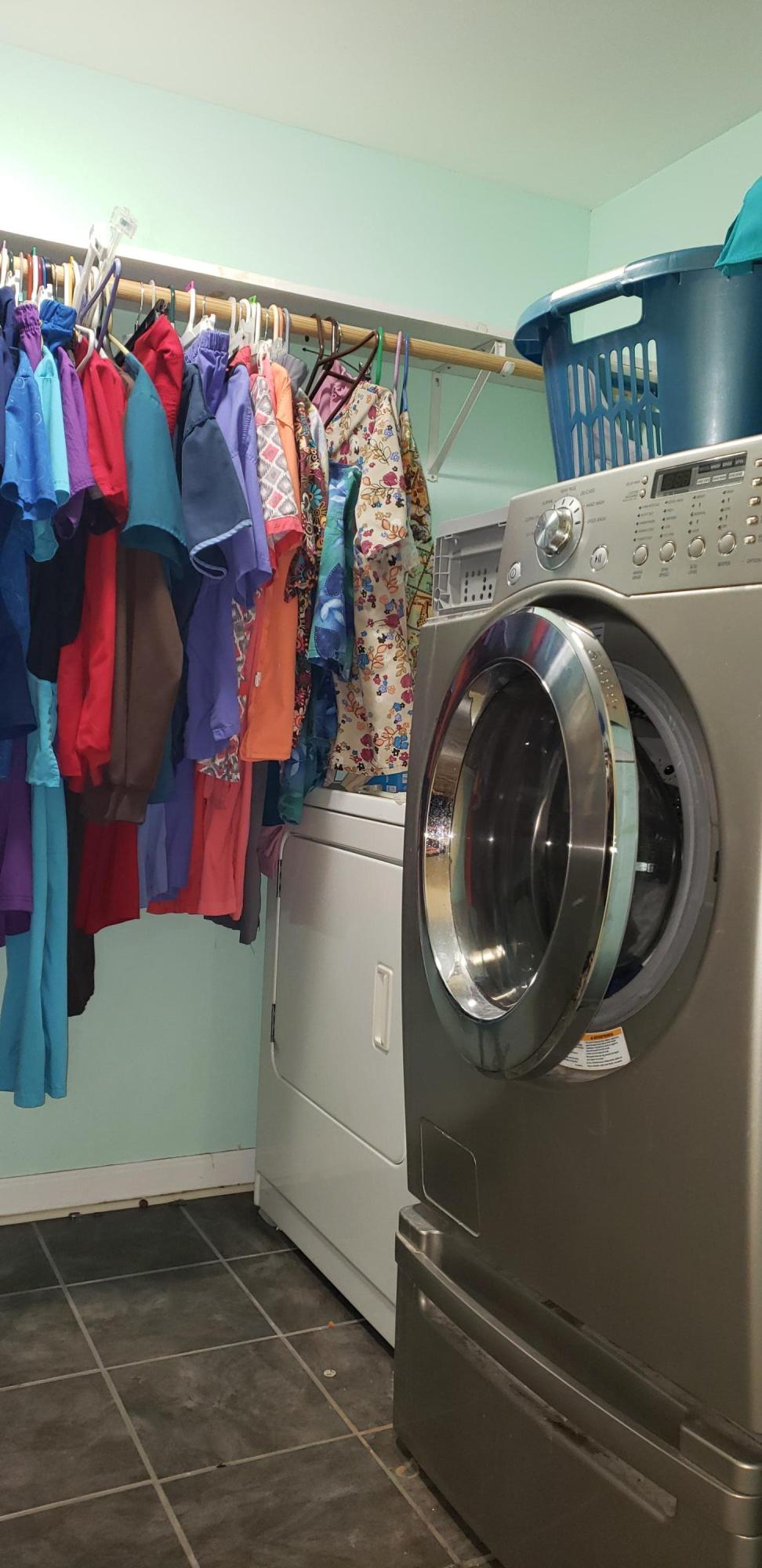 105 Hendrix Drive Oak Ridge, TN 37830 - Photo 38 of 38 Downstairs Laundry