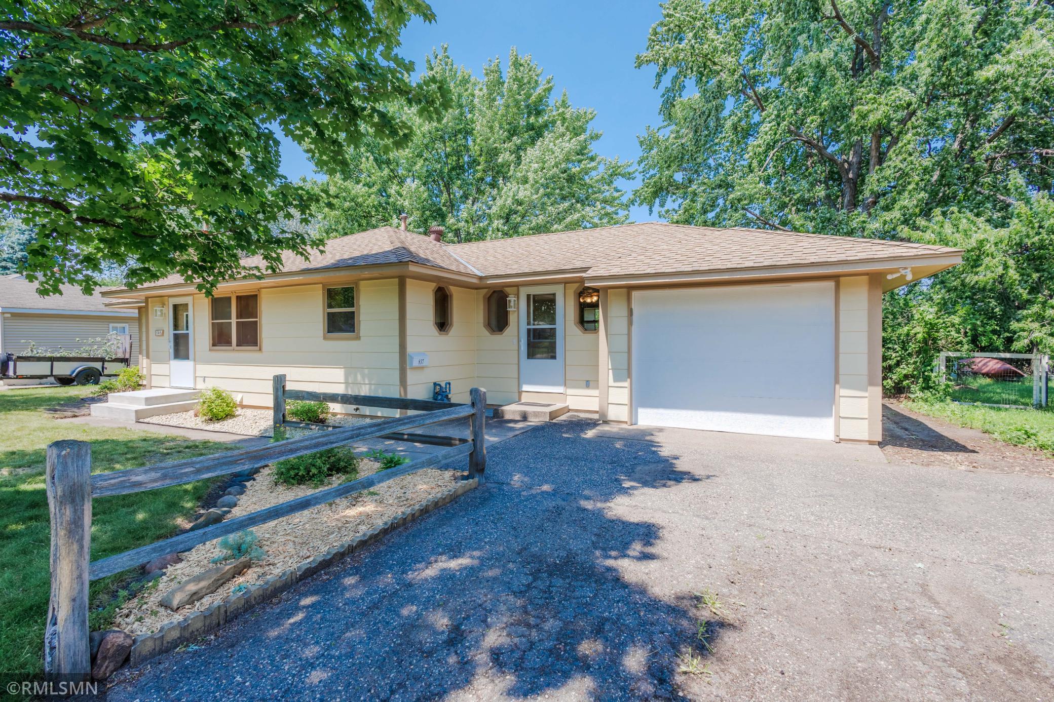 837 Monroe Street Anoka, MN 55303 - Photo 2 of 50