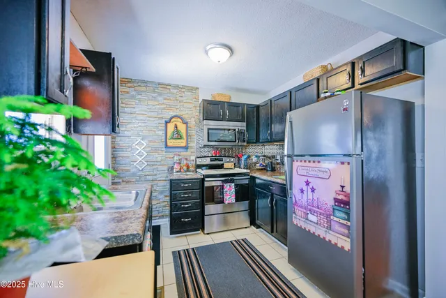 $180,000 | 410 Sherwood Road, Jacksonville, NC 28540