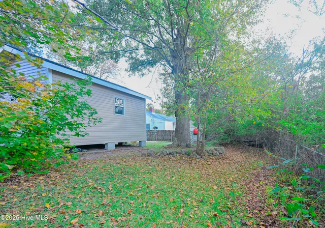 $180,000 | 410 Sherwood Road, Jacksonville, NC 28540