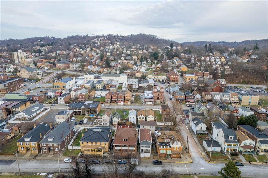 306 Park Road Ambridge, PA 15003 - Photo 42 of 43 an aerial view of residential houses with city view