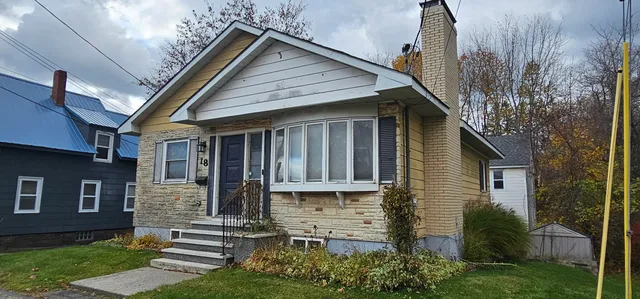 $219,900 | 18 Western Avenue, Waterville, ME 04901