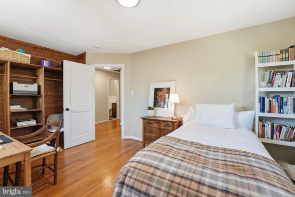 $870,000 | 3519 Plyers Mill Court, Kensington, MD 20895