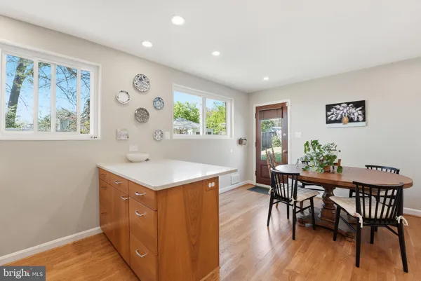 $870,000 | 3519 Plyers Mill Court, Kensington, MD 20895