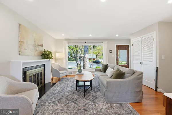 $870,000 | 3519 Plyers Mill Court, Kensington, MD 20895