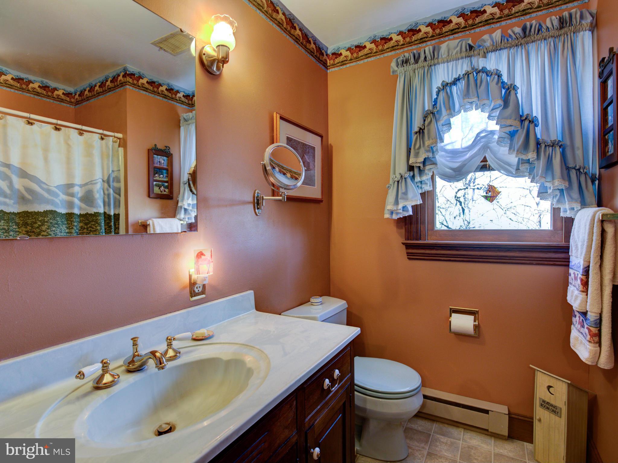 120 Longcroft Road Winchester, VA 22602 - Photo 23 of 30 Bath