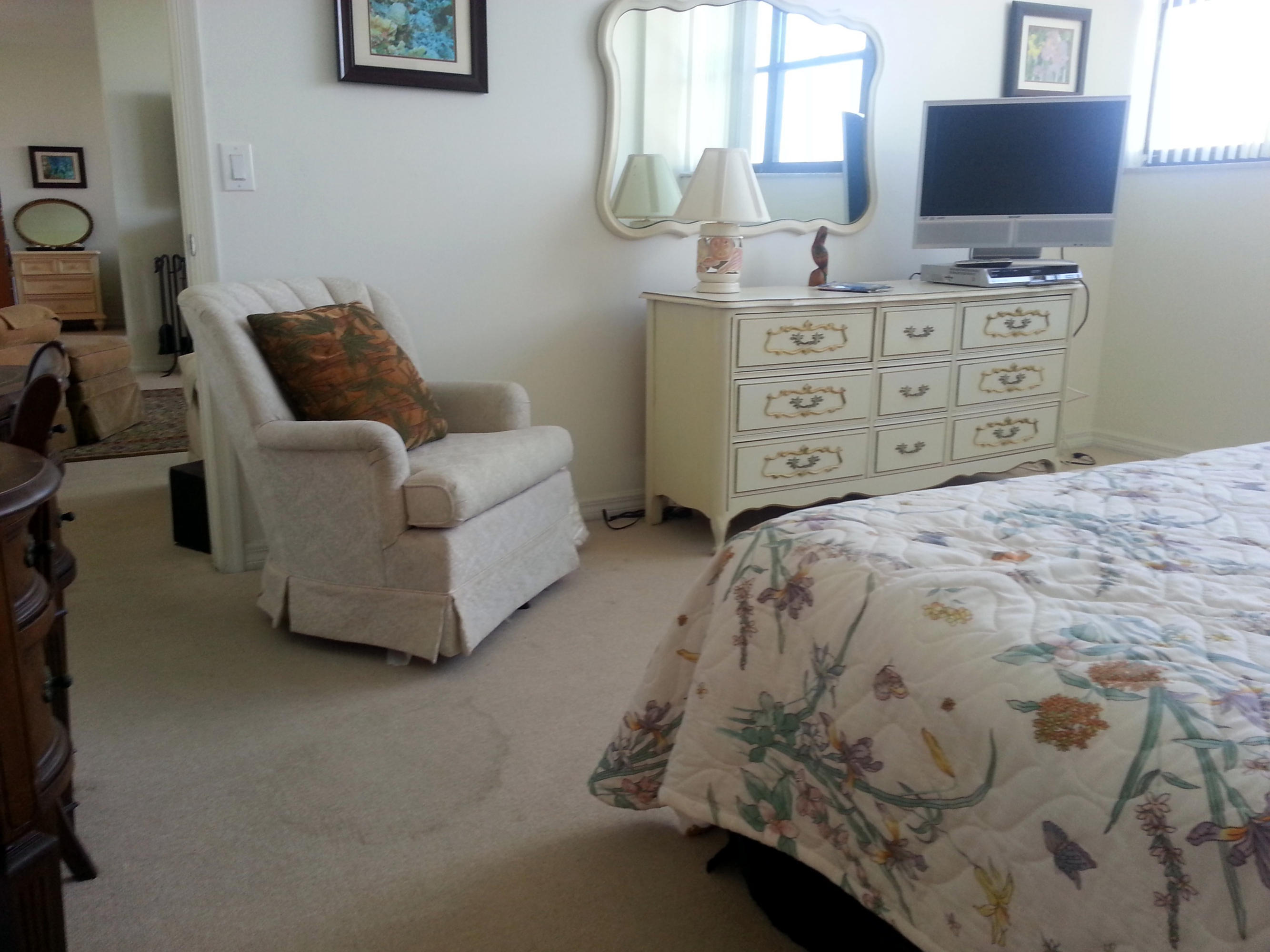 336 Golfview Road, Unit 606 North Palm Beach, FL 33408 - Photo 16 of 31 20160226_122021