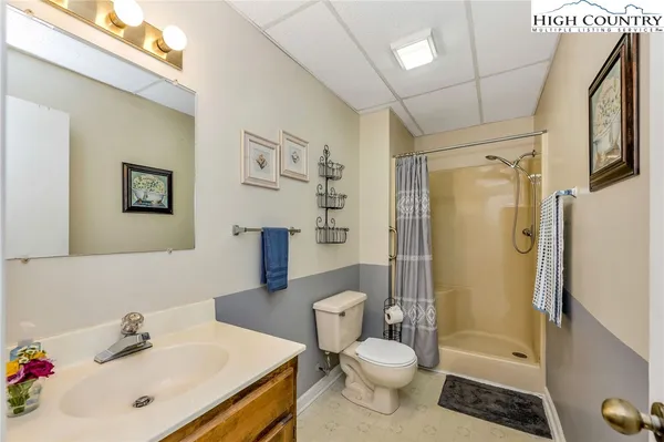 $359,900 | 237 Valleyview Drive, Jefferson, NC 28640