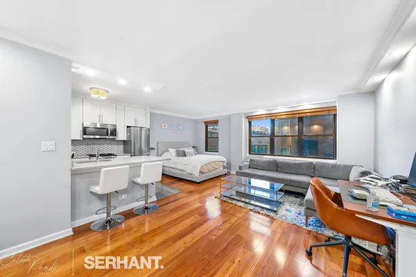 $349,000 | 301 East 63rd Street, Unit 5K | Lenox Hill