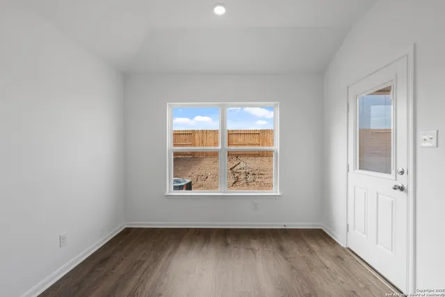 $297,900 | 16100 Farmer, Lytle, TX 78052