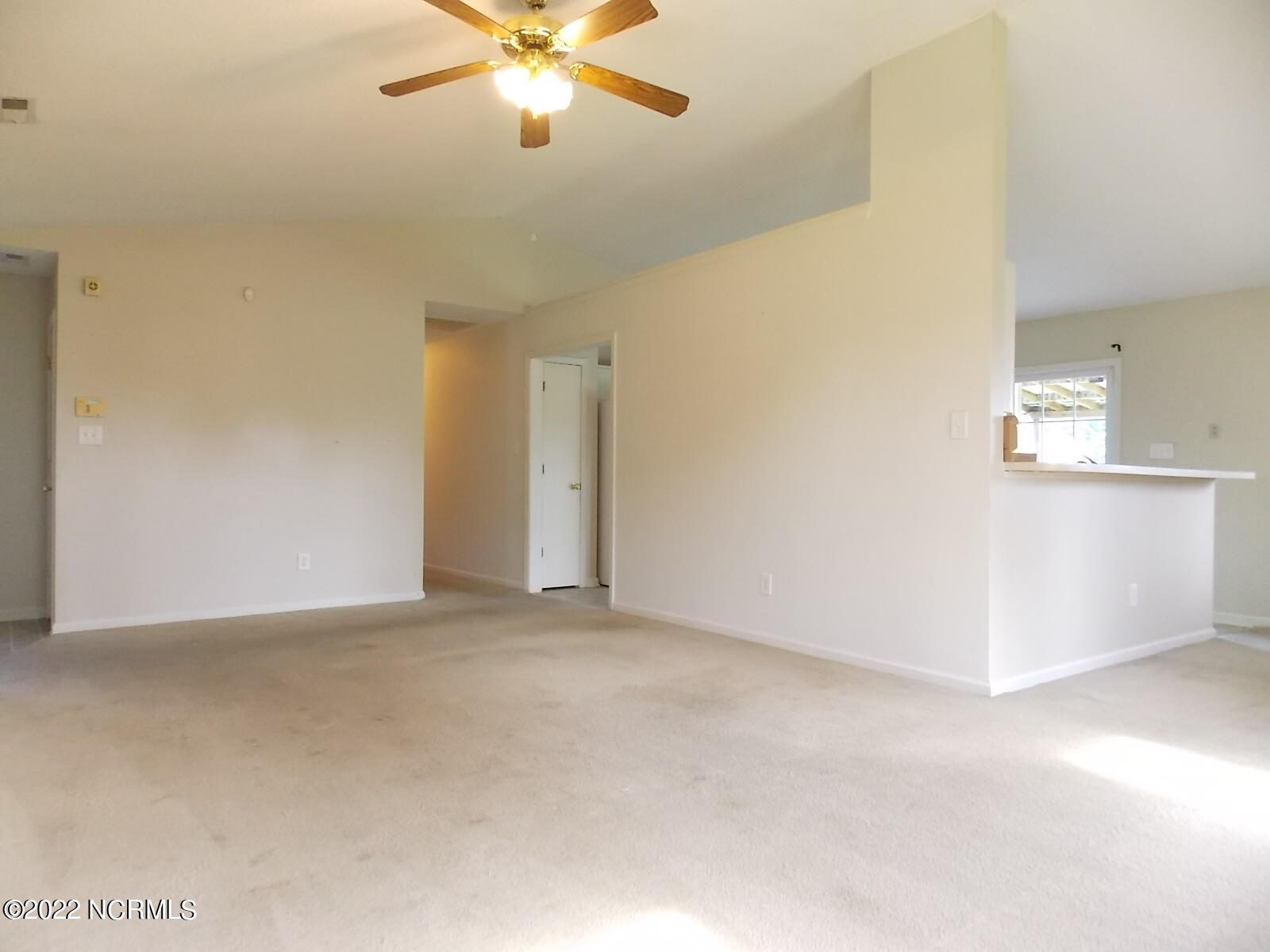 881 Sand Ridge Road Hubert, NC 28539 - Photo 6 of 25 Living room