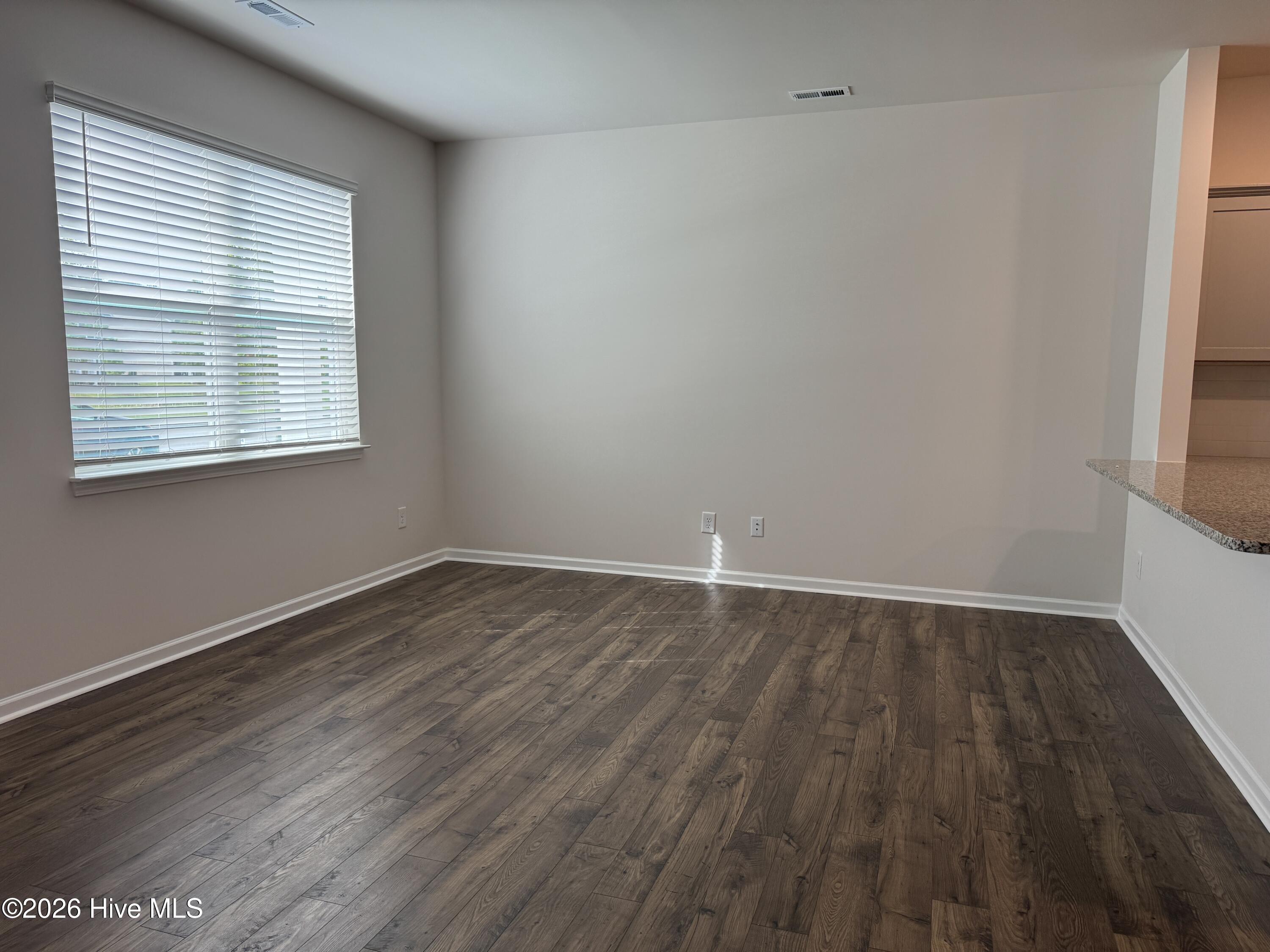 2043 Clock Road New Bern, NC 28562 - Photo 10 of 24 Gallery Image 10