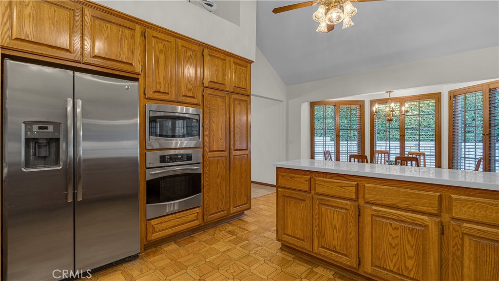 2162 Cumberland Road Glendora, CA 91741 - Photo 8 of 38 Gallery Image 8