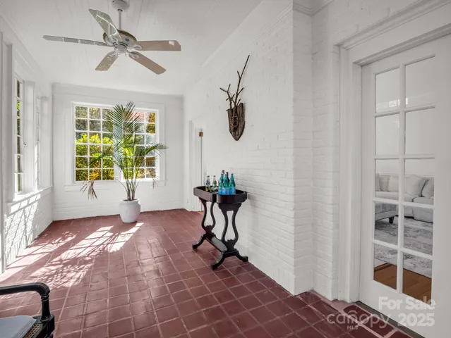 $699,900 | 20 6th Avenue Northeast, Hickory, NC 28601