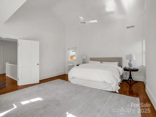 $699,900 | 20 6th Avenue Northeast, Hickory, NC 28601