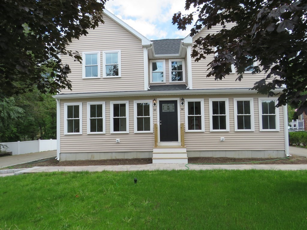 44 Messinger Street, Unit 44 Canton, MA 02021 - Photo 2 of 32 Gallery Image 2