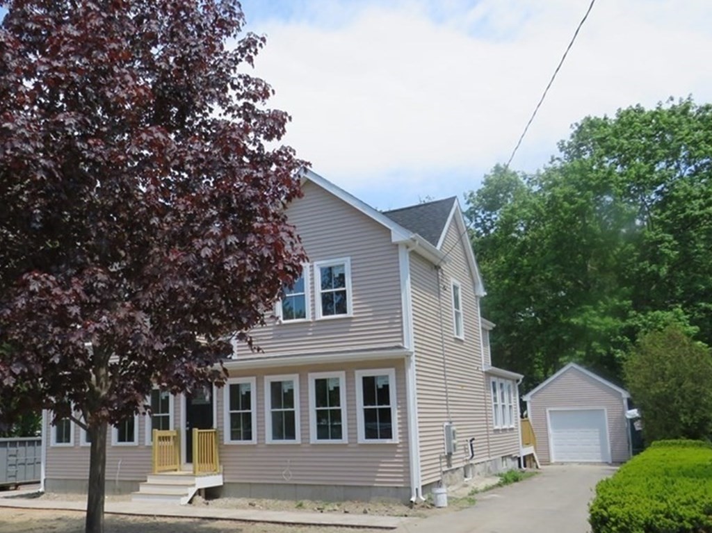 44 Messinger Street, Unit 44 Canton, MA 02021 - Photo 4 of 32 Gallery Image 4