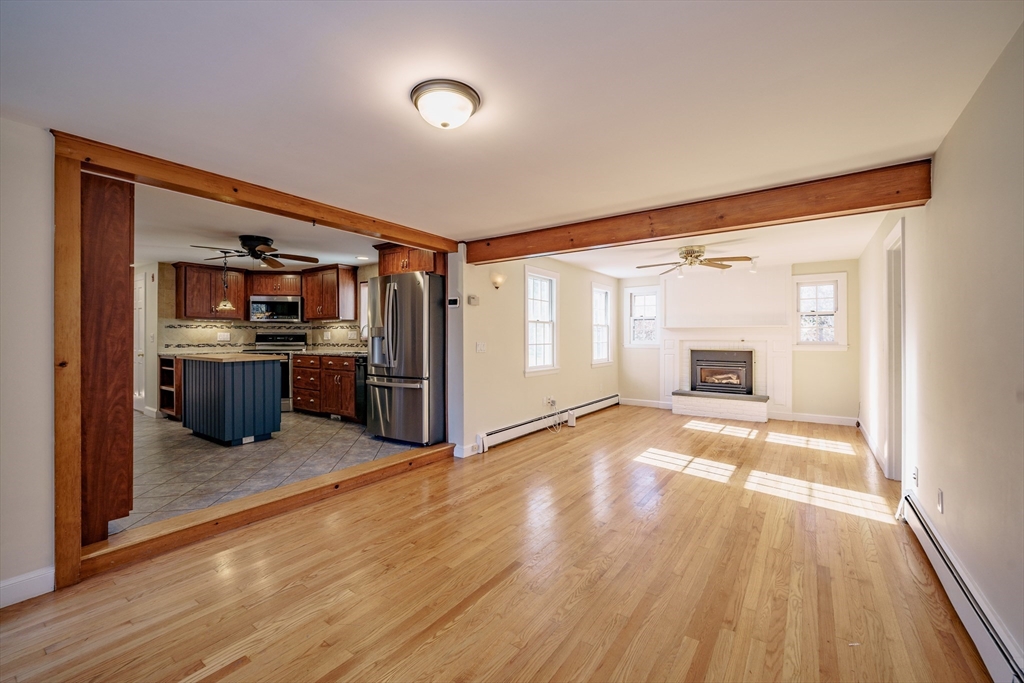 14 Thoreau Road Acton, MA 01720 - Photo 5 of 25 Gallery Image 5