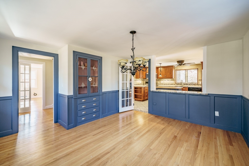 14 Thoreau Road Acton, MA 01720 - Photo 8 of 25 Gallery Image 8