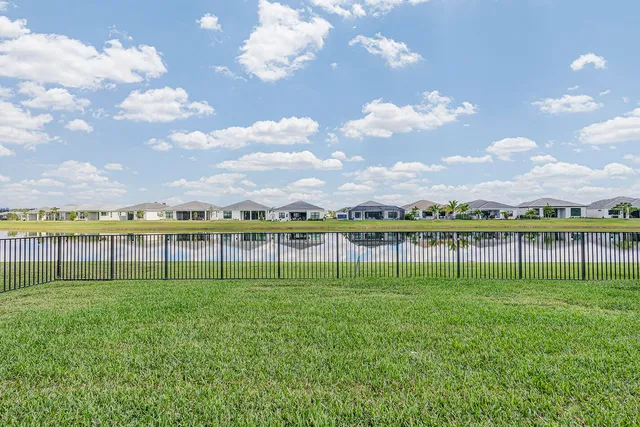 $4,000 | 5320 St Armands Way, Westlake, FL 33470